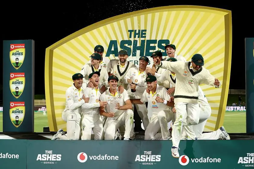 एशेज 2023 लाइव स्कोर (The Ashes 2023 Live score): देखें फुल स्कोरकार्ड, Best Player & stats | इंग्लैंड vs ऑस्ट्रेलिया लाइव स्कोर (ENG vs AUS Live score)